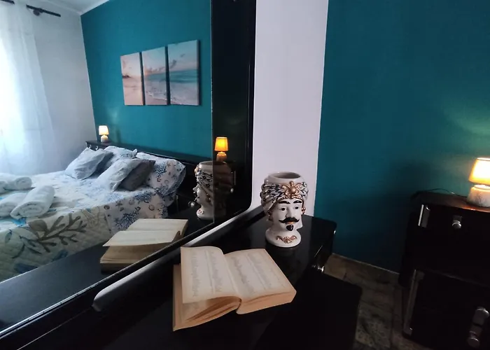 La Casa Di Nonno Raffaele * Giardini-Naxos