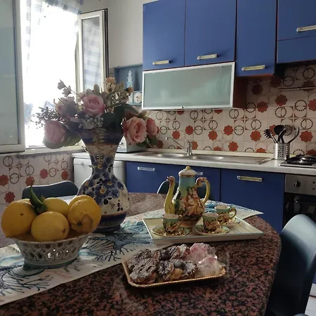 شقة La Casa Di Nonno Raffaele