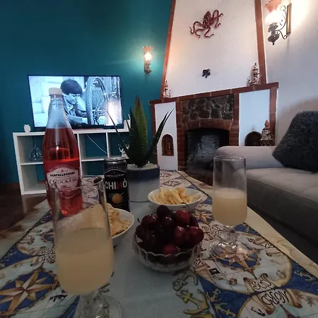 La Casa Di Nonno Raffaele شقة *