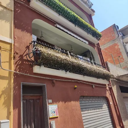 아파트 La Casa Di Nonno Raffaele 지아르디니낙소스
