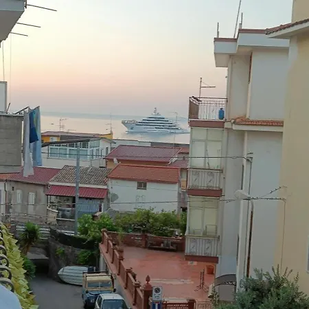 شقة La Casa Di Nonno Raffaele *