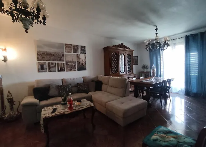 Apartament La Casa Di Nonno Raffaele *